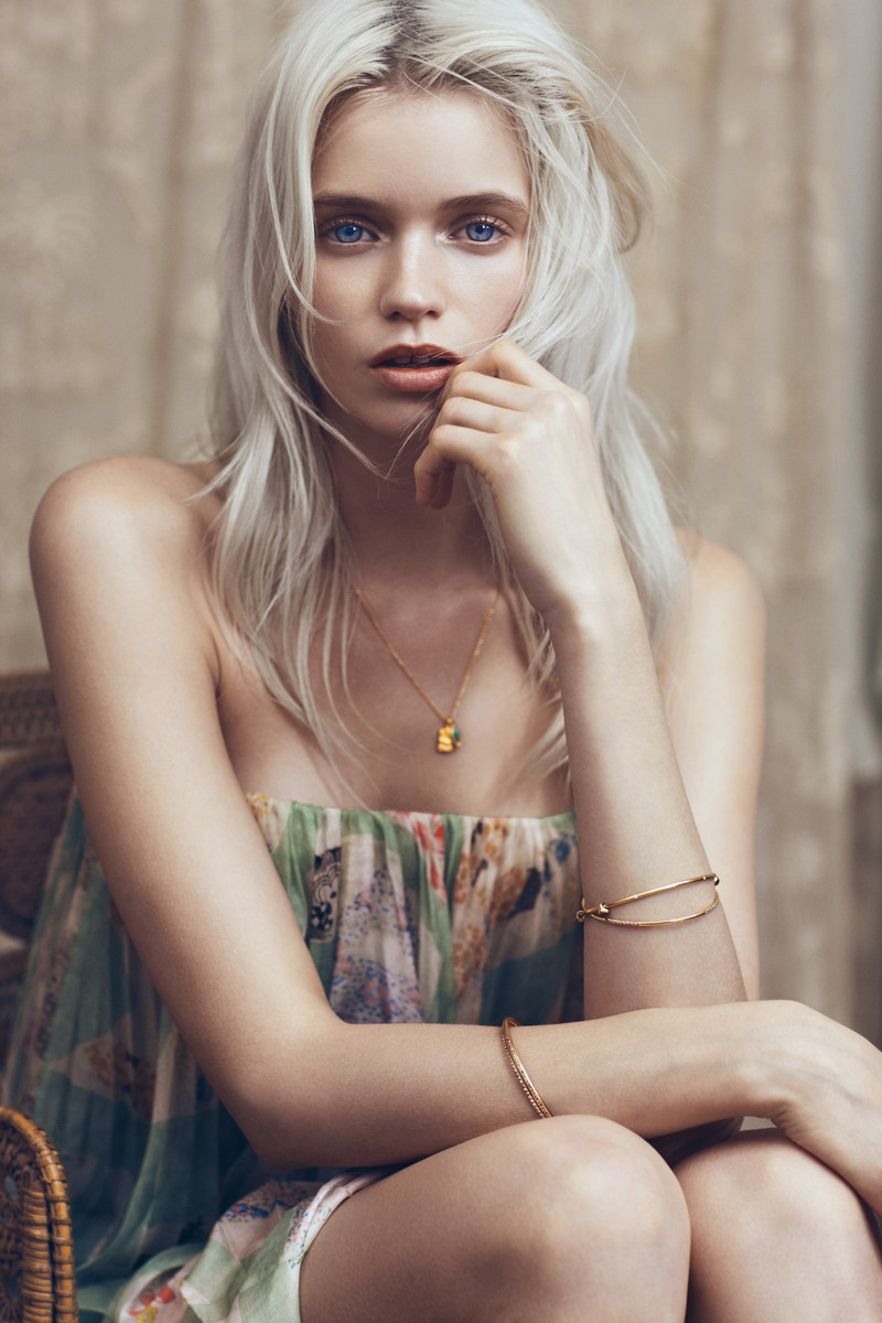 Not a free member yet? comfoisinsi.tk - die jugendliche Beauty- und Style-Seite - Tipps & Tricks für Mode, Styling und Outfit, Typentests. Eigene Outfits zusammenstellen, selbst gezeichnete Designs hochladen.